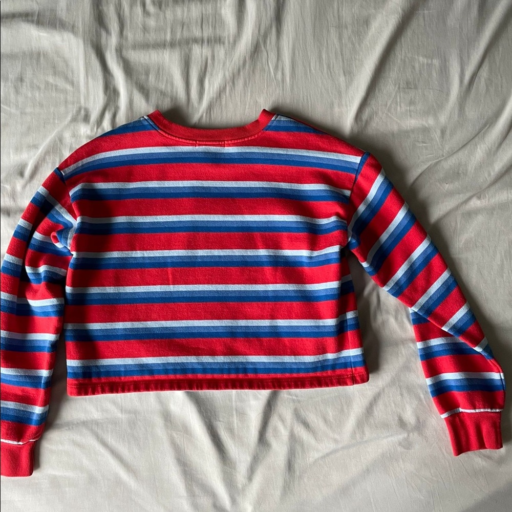 striped shirt